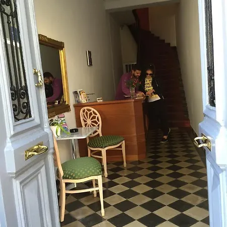 Erato