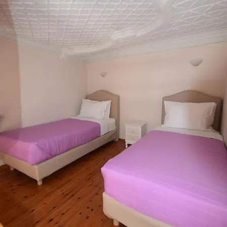 Daire Erato Suites